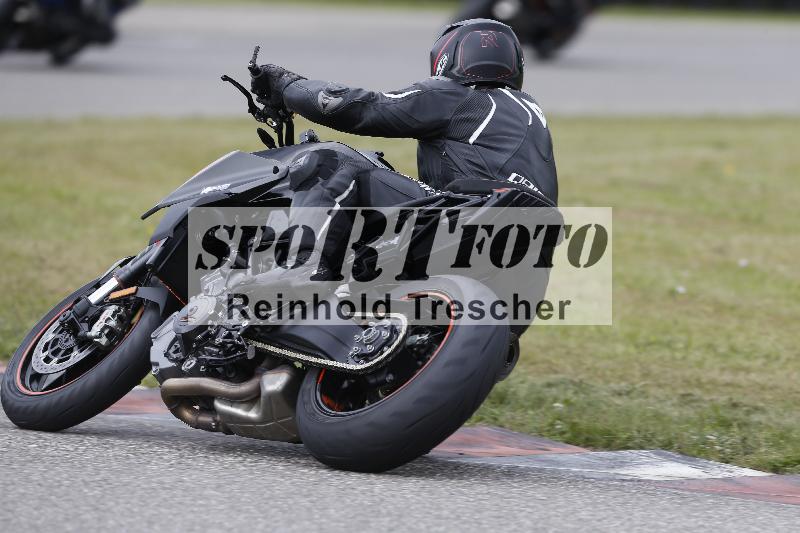 /23 07.06.2025 TZ Motorsport ADR/backside